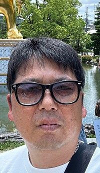 代表　和田